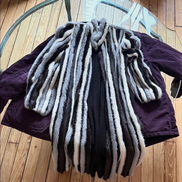 Elegant Brown and Cream Mink Sweater Jacket - Picture 8 of 8